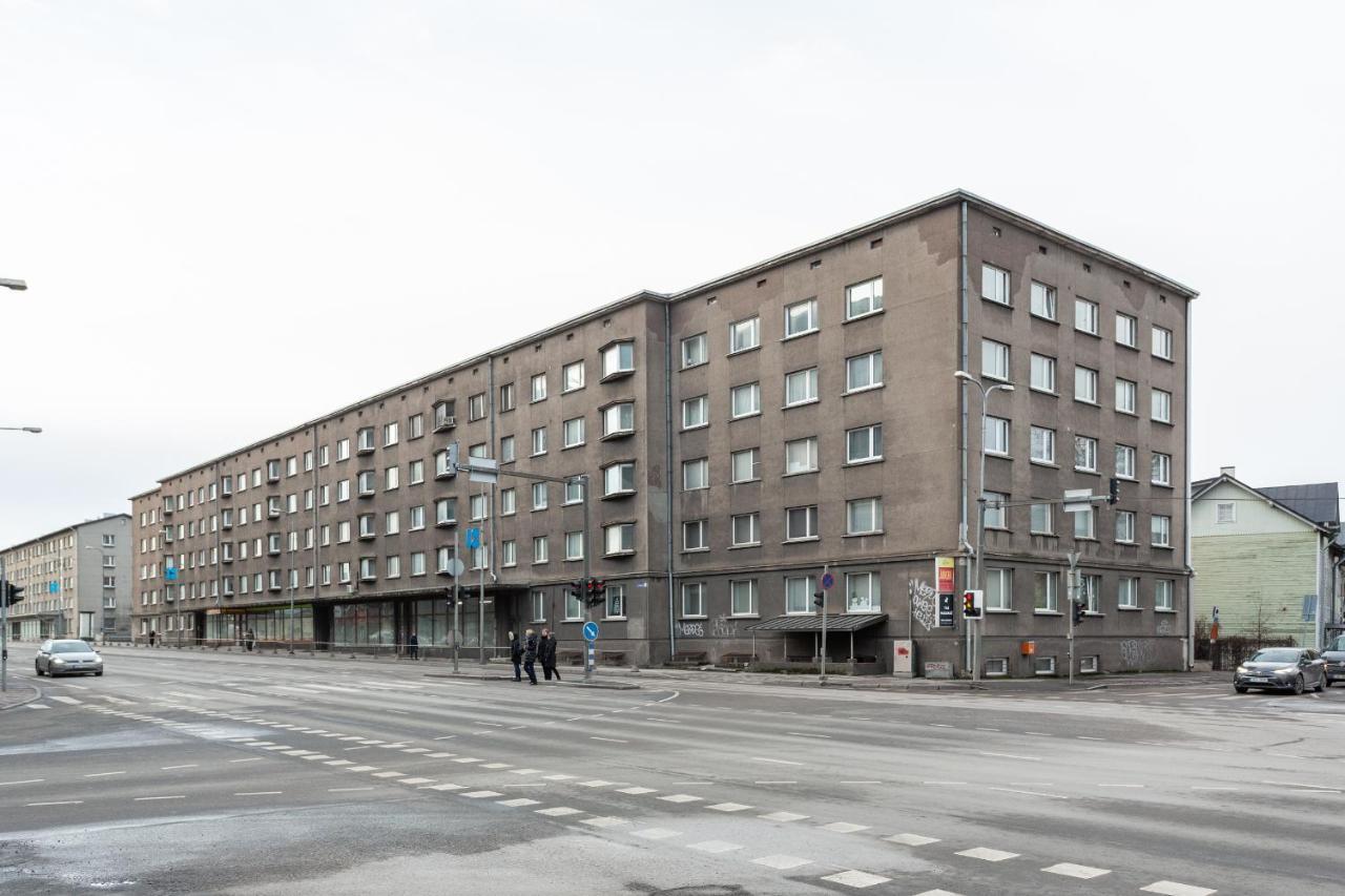 3 Room Central Apartmend 90M2 Parking For One Car Fifth Floor And The Building Does Not Have An Elevator Ταλίν Εξωτερικό φωτογραφία